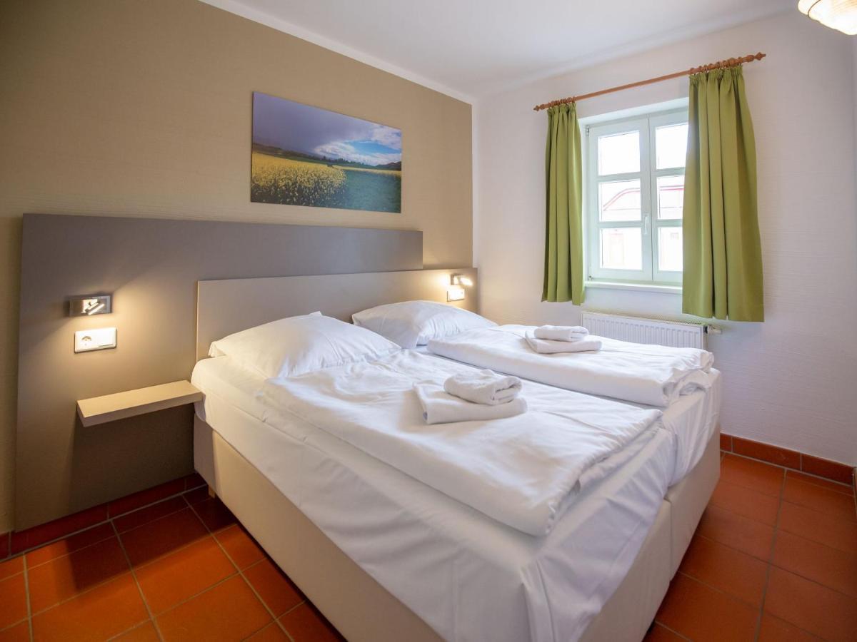 Feriendorf Rugana - Komfort Appartement Mit 1 Schlafzimmer Und Terrasse B52 Dranske Zewnętrze zdjęcie