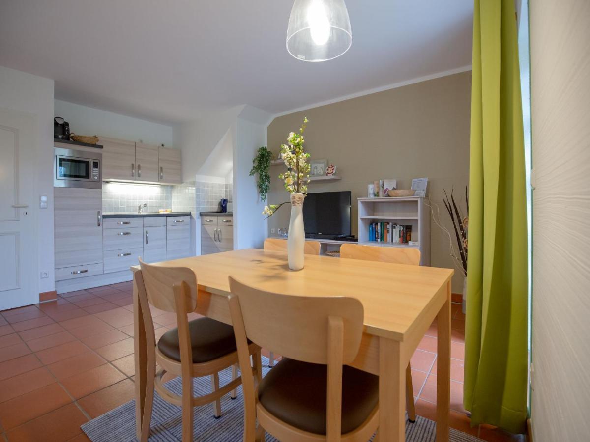 Feriendorf Rugana - Komfort Appartement Mit 1 Schlafzimmer Und Terrasse B52 Dranske Zewnętrze zdjęcie