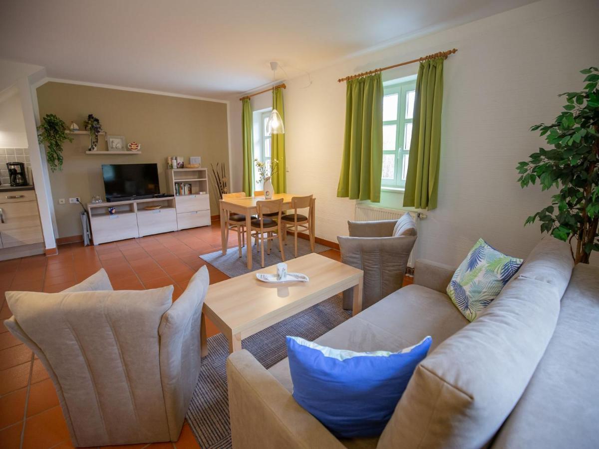 Feriendorf Rugana - Komfort Appartement Mit 1 Schlafzimmer Und Terrasse B52 Dranske Zewnętrze zdjęcie